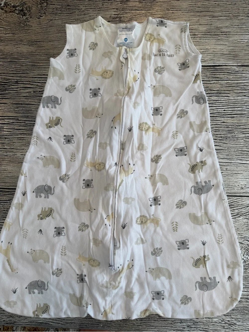 Halo 100% Cotton 0.5 TOG Sleepsack Wearable Blanket - Animal Print - Size M